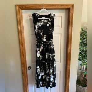 Ava & Viv Black and White Floral Maxi Dress